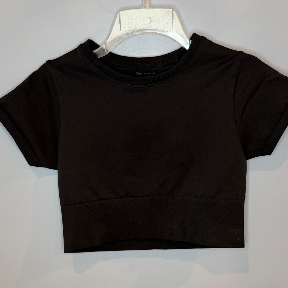 OFFLINE By Aerie Sidewalk Seamless Stretchy Cropped Top Medium
